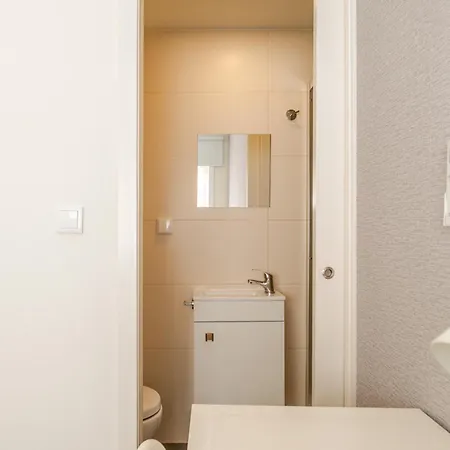 Pensionat Petit By Pcale