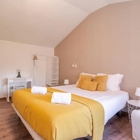 Pensionat Petit By Pcale Oporto