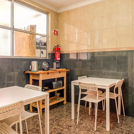 Petit By Pcale Pensionat Oporto