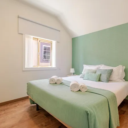 Petit By Pcale 3* Porto