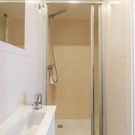 Petit By Pcale Guest house