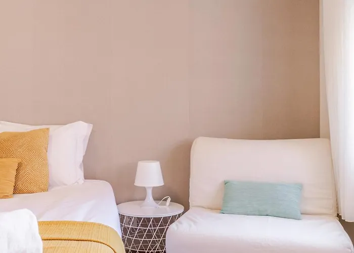 בית הארחה Petit By Pcale