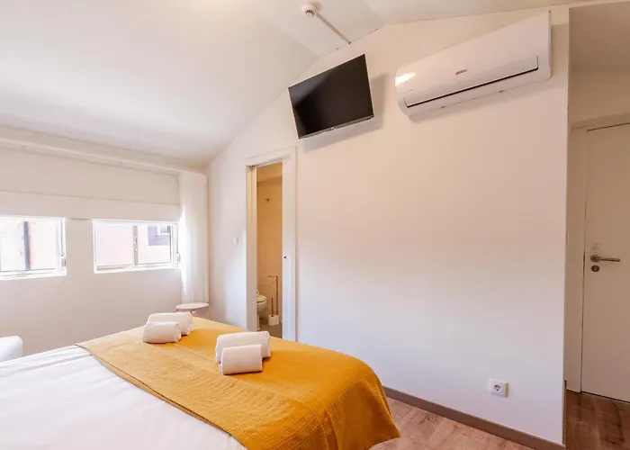 Petit By Pcale 3* Oporto